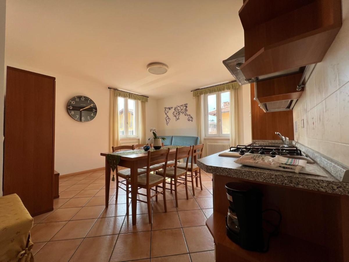 Appartamenti Baia Azzurra 6. Torbole Sul Garda Luaran gambar