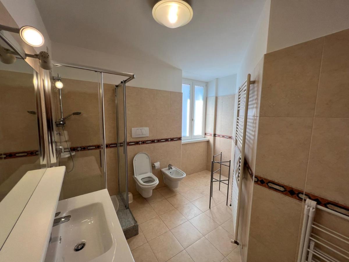 Appartamenti Baia Azzurra 6. Torbole Sul Garda Luaran gambar